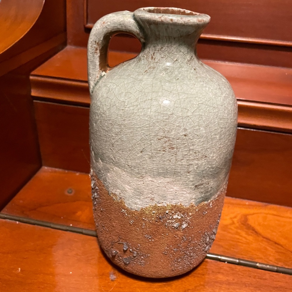 Rustic vase